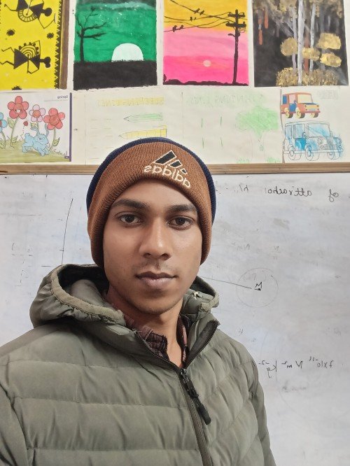Best Science,Maths,Physics tutor in Greater Noida
