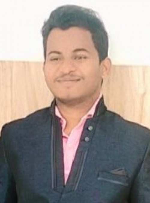 Utkarsh Gautam Science,English,Economics home tutor in Prayagraj.