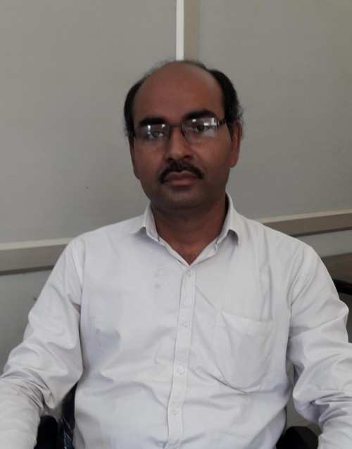 PAWAN KUMAR TRIPATHI Maths,Physics,Chemistry home tutor in Lucknow.