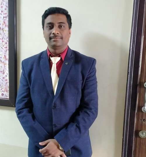 Ritesh Kumar Gupta Chemistry home tutor in Varanasi.