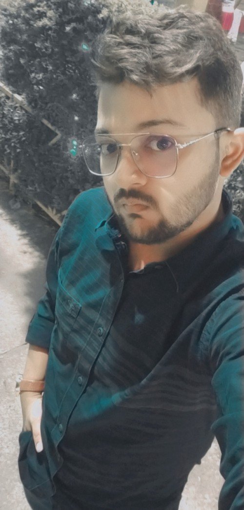 Best Physics,Chemistry,Biology tutor in Lucknow
